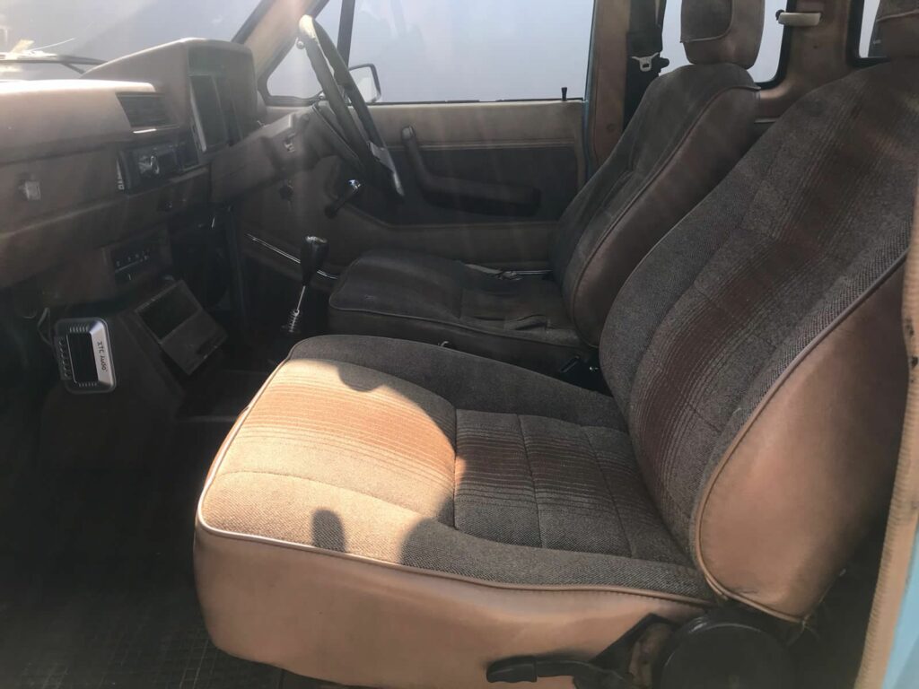1984 Nissan Kingcab 4X4 3.0L V6